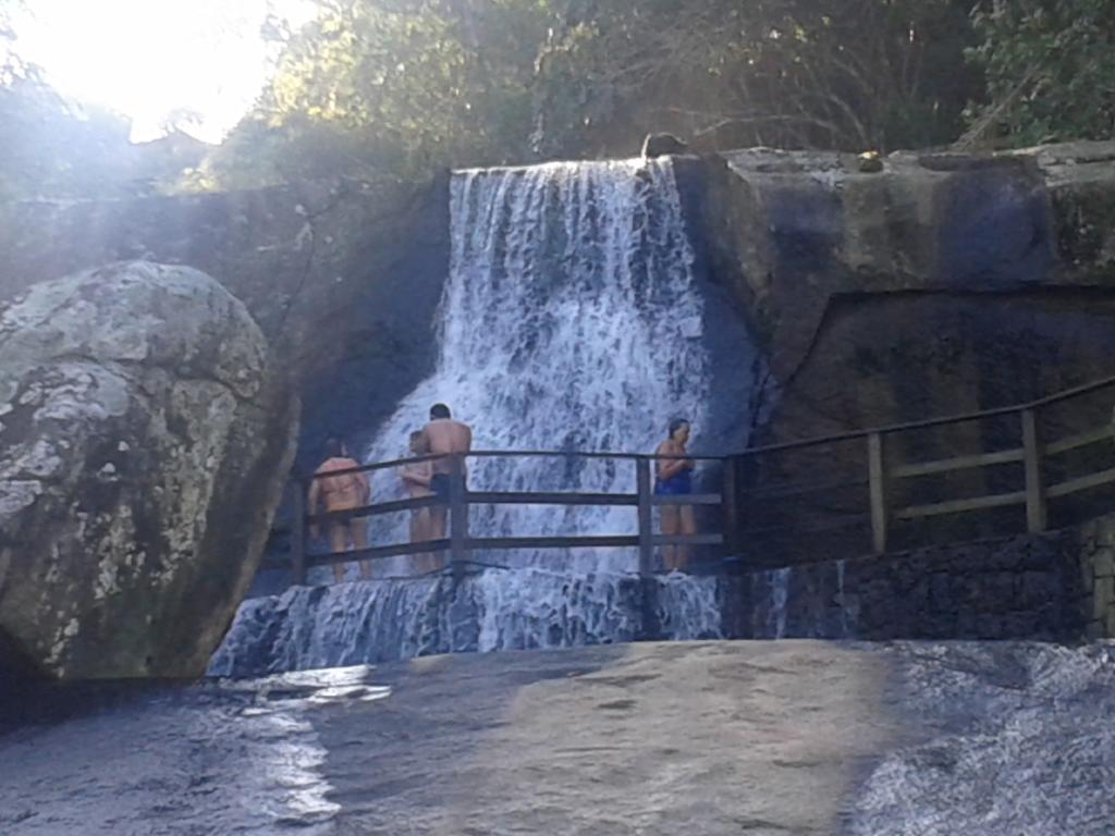 Edifício cm Piscina, Churrasqueira e 1 Vaga de Garagem Guarujá Exterior foto